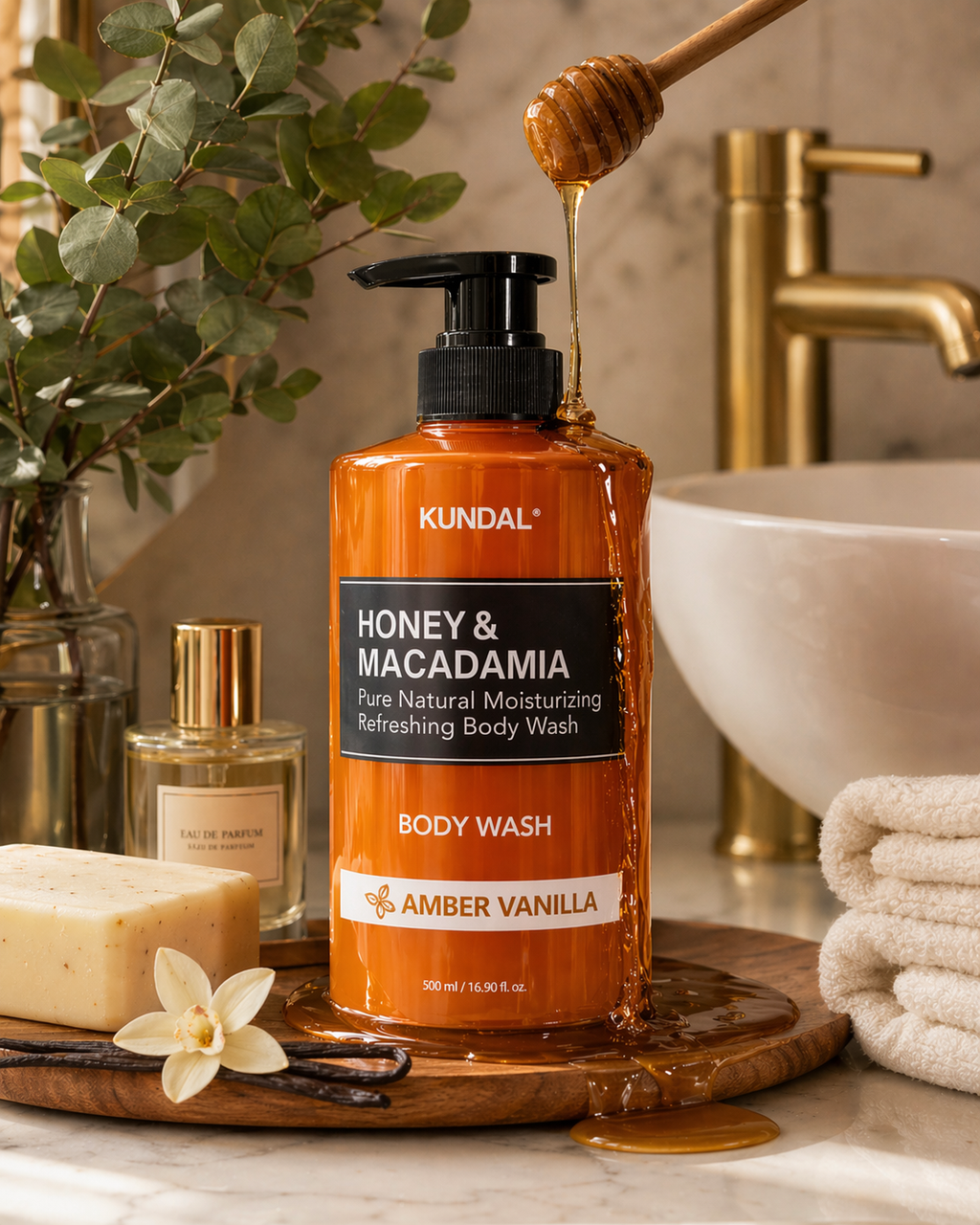 KUNDAL Honey & Macadamia Moisturizing Body Wash Amber Vanilla 500ml
